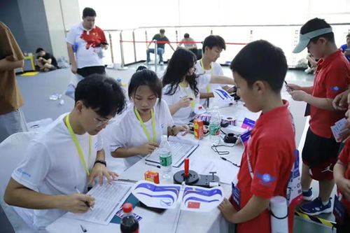 重庆交职院志愿者助力2023中国航空科普教育大会